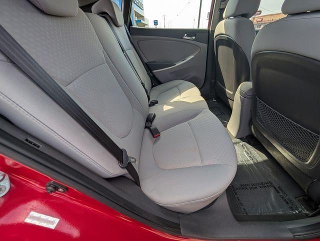 2012 Hyundai Accent SE