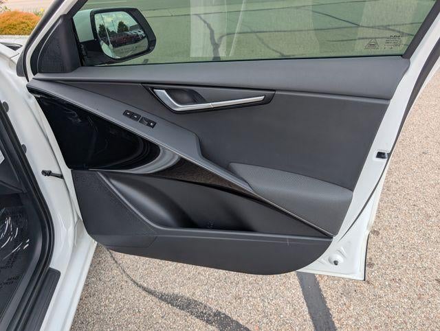 2024 Kia Niro EX Touring